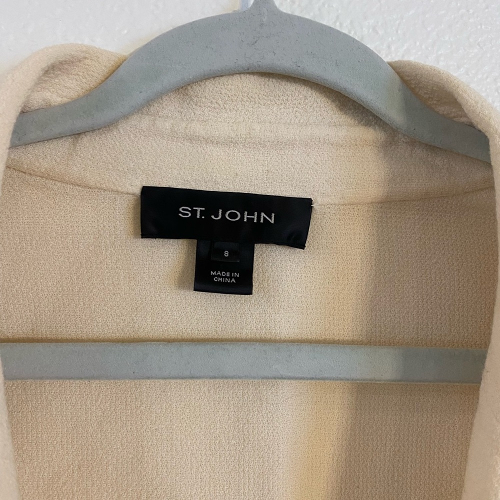 St. John 100% wool blazer size 8 - Picture 3 of 15